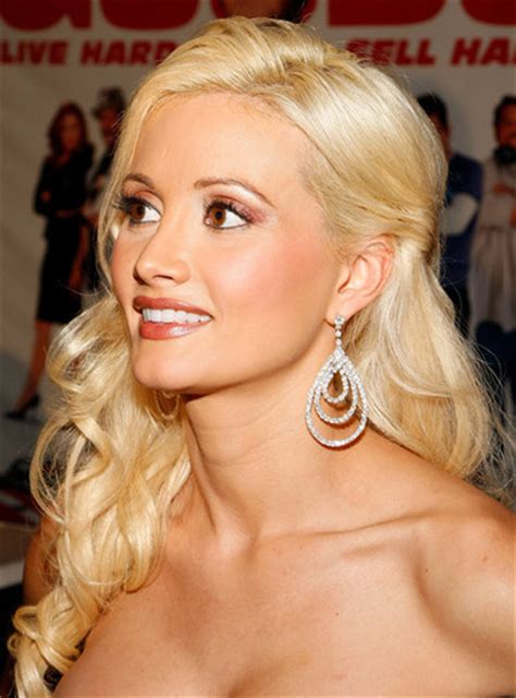 holly madison early years|The Life and Career of Holly Madison: A Detailed Look